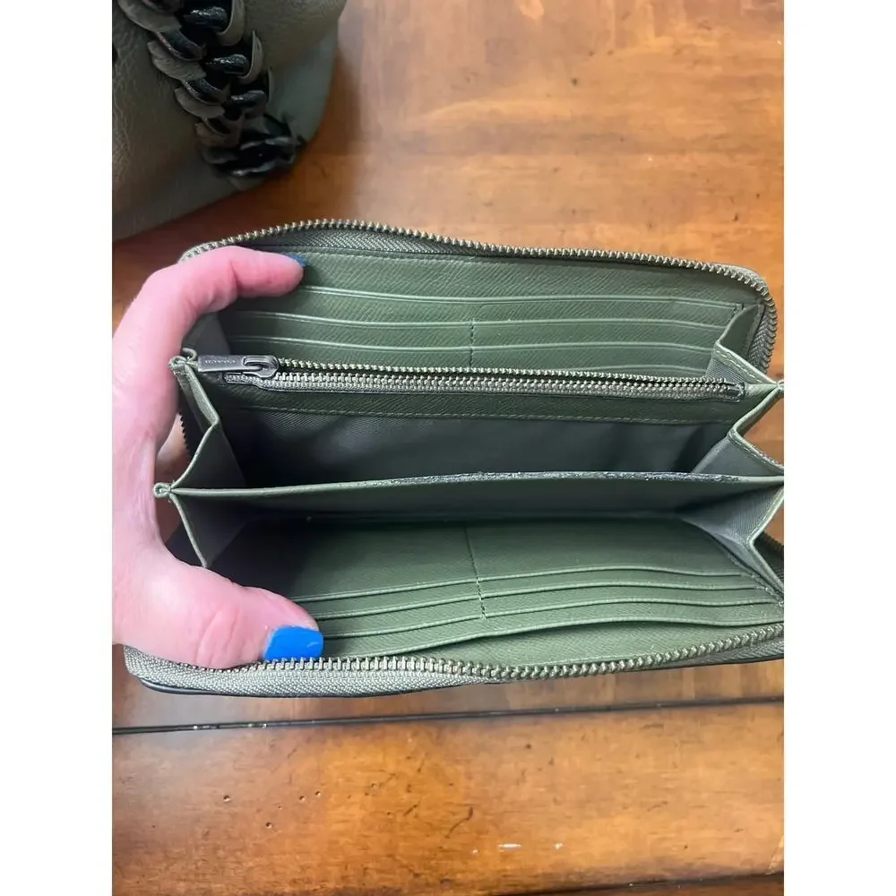 Coach Pebbled Leather Accordion Zip Wallet